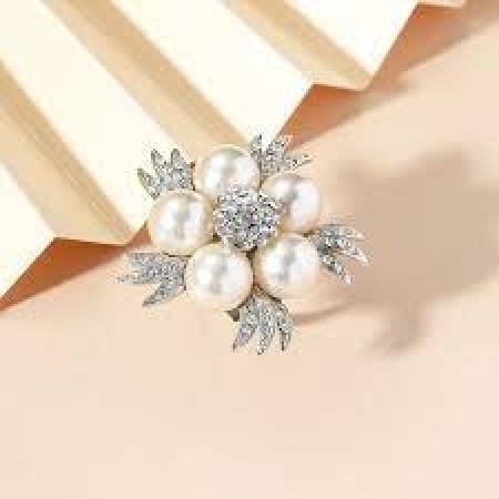 Five Pearl Wedding Fingerring